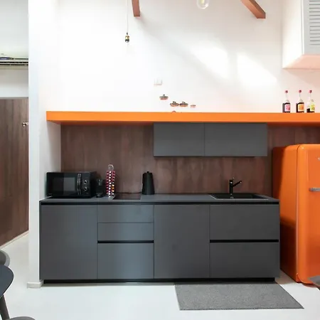 Girolamo Loft By Welchome アパート